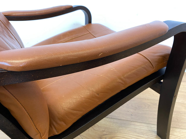 Stilvoller und gemütlicher skandinavischer Mid-Century Sessel mit Bugholzrahmen und braunem Echtleder Bezug I Ledersessel Loungesessel Lesesessel Freischwinger Leder Vintage I