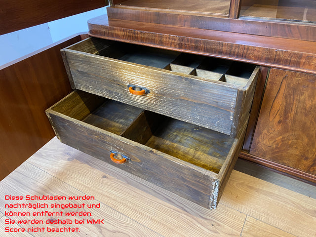 WMK I Imposanter 30er Jahre Art Deco Wohnzimmerschrank I Vollholz in edlem Walnuss I Schrank Vitrine Glasvitrine Bücherschrank Büchervitrine Herrenzimmer Sideboard Antik Vintage I Hannover Halle Köln