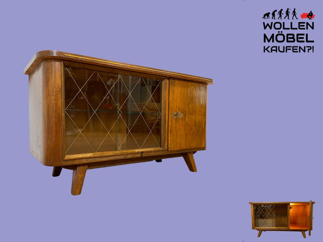 WMK I Besonders schöne 50er Jahre Barkommode I Vollholz in Nussbaum I mit Originalgläsern & Innenbeleuchtung I Barschrank Vitrine Sideboard Kommode Bar Mid-Century 60er Vintage I Berlin Hannover Köln