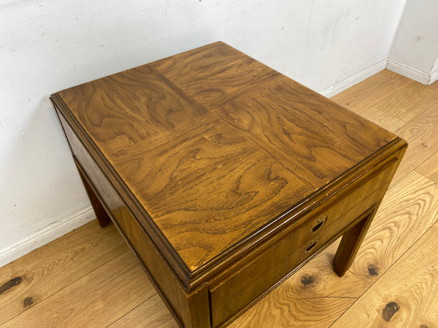 Original amerikanische Vintage Kommode in Hollywood Regency Stil von Drexler Heritage mit Schubladen I Beistelltisch Ablage Nachttisch Nachtkommode Nachtschrank Stilmöbel I