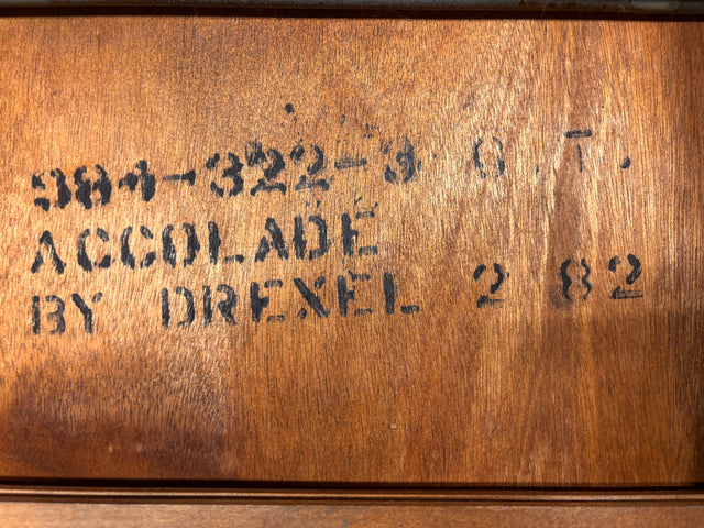 Original amerikanische Vintage Kommode in Hollywood Regency Stil von Drexler Heritage mit Schubladen I Beistelltisch Ablage Nachttisch Nachtkommode Nachtschrank Stilmöbel I