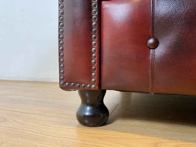 WMK I Der Klassiker I Hochwertiges Chesterfield Sofa mit gestepptem Echtleder Bezug & Alterspatina I Couch Ledersofa Ledercouch 2er 2-Sitzer Sessel Ledersessel Leder Vintage I Berlin Hamburg München