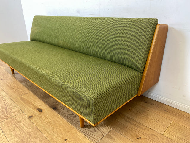 WMK I Stilvolles grünes skandinavisches Mid-Century Daybed von Herrljunga in Teakholz mit aufklapp. Rückenlehne