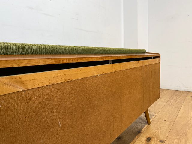 WMK I Stilvolles grünes skandinavisches Mid-Century Daybed von Herrljunga in Teakholz mit aufklapp. Rückenlehne