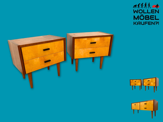 Stilvoller und gut erhaltener Mid-Century Nachttisch mit Schubladen und Originalgriffen