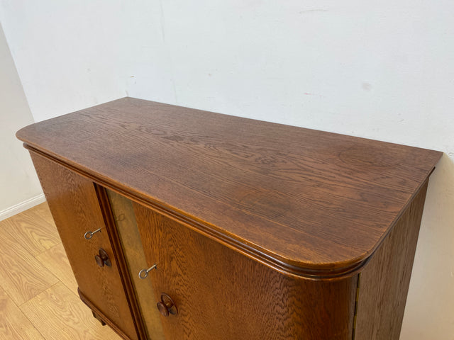 Hochwertige und gut erhaltene 1930er Jahre Art Deco Kommode aus vollem Holz mit schönen Holzgriffen I Schrank Sideboard Wäschekommode Anrichte Wickelkommode Antik Vintage I