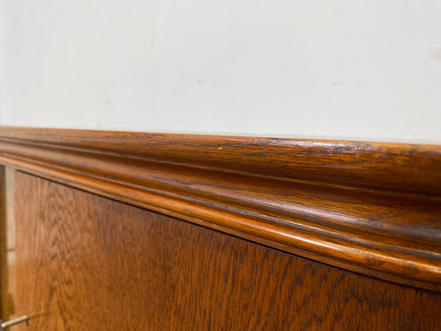 Hochwertige und gut erhaltene 1930er Jahre Art Deco Kommode aus vollem Holz mit schönen Holzgriffen I Schrank Sideboard Wäschekommode Anrichte Wickelkommode Antik Vintage I