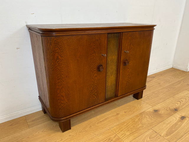 Hochwertige und gut erhaltene 1930er Jahre Art Deco Kommode aus vollem Holz mit schönen Holzgriffen I Schrank Sideboard Wäschekommode Anrichte Wickelkommode Antik Vintage I