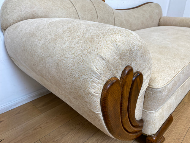 Wunderschöne und sehr gut erhaltene 1930er Jahre Art Deco Liege in beigem Bezug und gemütlichem Federkern I Daybed Sofa Couch Récamiere Chaiselongue Antik Vintage 30er I