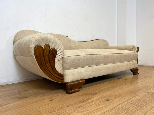 Wunderschöne und sehr gut erhaltene 1930er Jahre Art Deco Liege in beigem Bezug und gemütlichem Federkern I Daybed Sofa Couch Récamiere Chaiselongue Antik Vintage 30er I