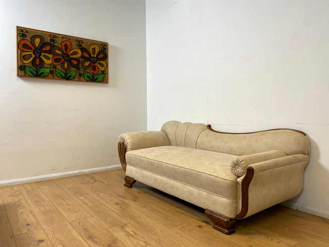 Wunderschöne und sehr gut erhaltene 1930er Jahre Art Deco Liege in beigem Bezug und gemütlichem Federkern I Daybed Sofa Couch Récamiere Chaiselongue Antik Vintage 30er I
