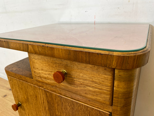 Wunderschöner 1930er Jahre Art Deco Nachttisch in Eiche mit Schublade und Glasauflage (Stoff auswechselbar)