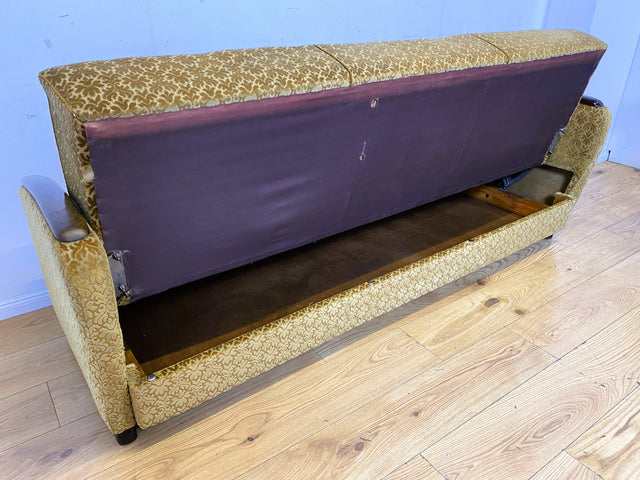 Wunderschönes & sehr gut erhaltenes 1930er Jahre Art Deco Sofa mit Schlaffunktion & goldenem Brokat Bezug I Couch Schlafcouch Schlafsofa Klappcouch Daybed Antik Vintage I (Kopie)