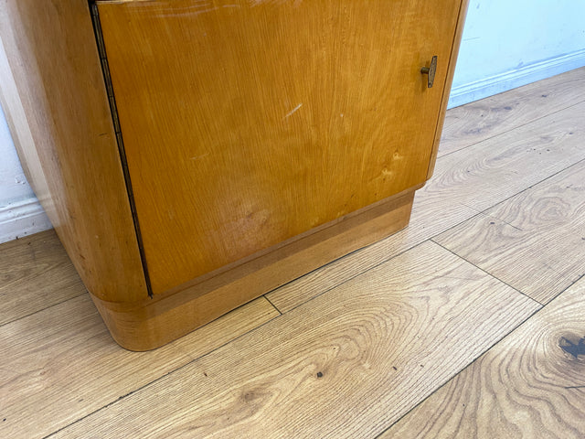 WMK I Formschöner großer heller Mid-Century Nachttisch mit Glasablage I Nachtkommode Nachtschrank Nachtschränkchen Kommode Ablage Schlafzimmer Vintage 50er 60er Retro I
