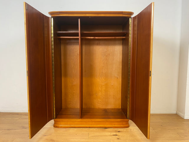 Hochwertiger 2-türiger Mid-Century Kleiderschrank aus 1959 mit Intarsien und Kleiderstange I Schrank Wohnzimmerschrank Dielenschrank Garderobe Wardrobe 50er 60er Vintage I