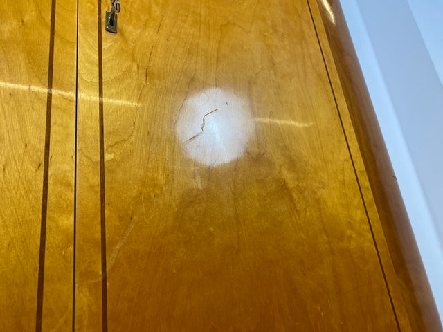 Hochwertiger 2-türiger Mid-Century Wäscheschrank aus 1959 mit Intarsien und Regalböden I Schrank Wohnzimmerschrank Wäscheschrank Garderobe Wardrobe 50er 60er Vintage I