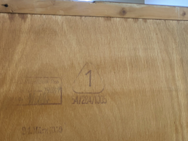 Hochwertiger 2-türiger Mid-Century Wäscheschrank aus 1959 mit Intarsien und Regalböden I Schrank Wohnzimmerschrank Wäscheschrank Garderobe Wardrobe 50er 60er Vintage I