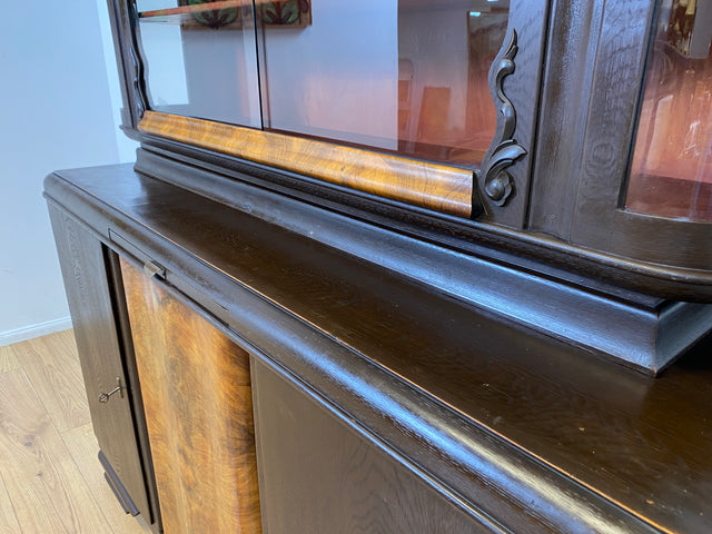 Selten kleine 30er Jahre Art Deco Anrichte aus vollem Holz und handverziert