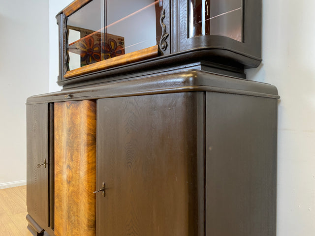 Selten kleine 30er Jahre Art Deco Anrichte aus vollem Holz und handverziert