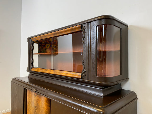 Selten kleine 30er Jahre Art Deco Anrichte aus vollem Holz und handverziert