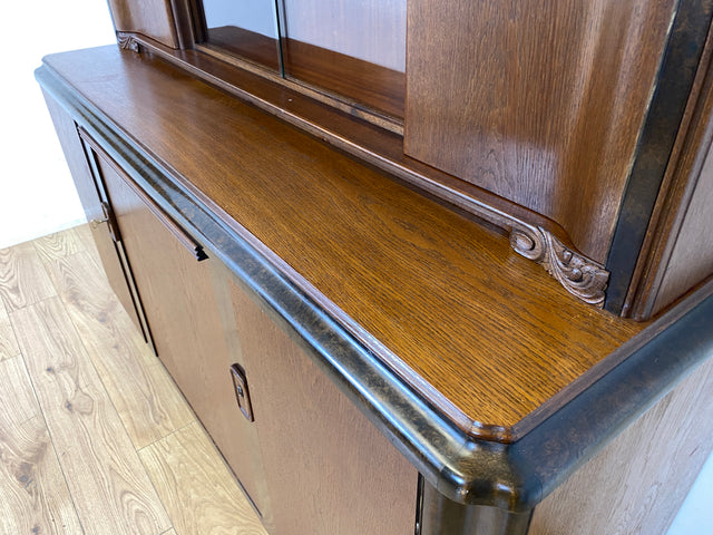 Imposante und gut erhaltene 30er Jahre Art Deco Anrichte