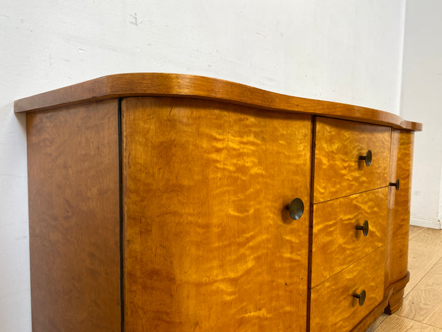 Formschöne und gut erhaltener 30er Jahre Art Deco Kommode aus vollem Holz mit Schubladen und Messinggriffen I Sideboard Lowboard Wäscheschrank TV-Lowboard Antik Alt Vintage I