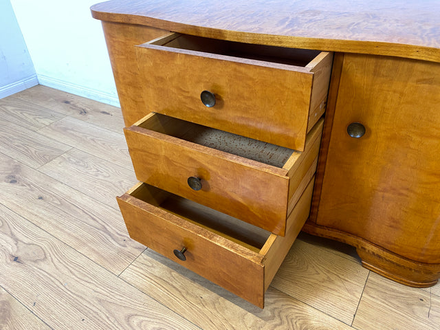 Formschöne und gut erhaltener 30er Jahre Art Deco Kommode aus vollem Holz mit Schubladen und Messinggriffen I Sideboard Lowboard Wäscheschrank TV-Lowboard Antik Alt Vintage I