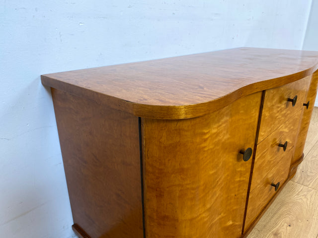 Formschöne und gut erhaltener 30er Jahre Art Deco Kommode aus vollem Holz mit Schubladen und Messinggriffen I Sideboard Lowboard Wäscheschrank TV-Lowboard Antik Alt Vintage I