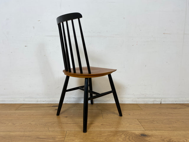 Set aus 4 stilvollen skandinavischen Designer Sprossenstühle von Tapiovaara in Teakholz I Stühle Esszimmerstühle Küchenstühle Holzstühle Essgruppe Danish Design Vintage Mid-Century 4er Teak 60er