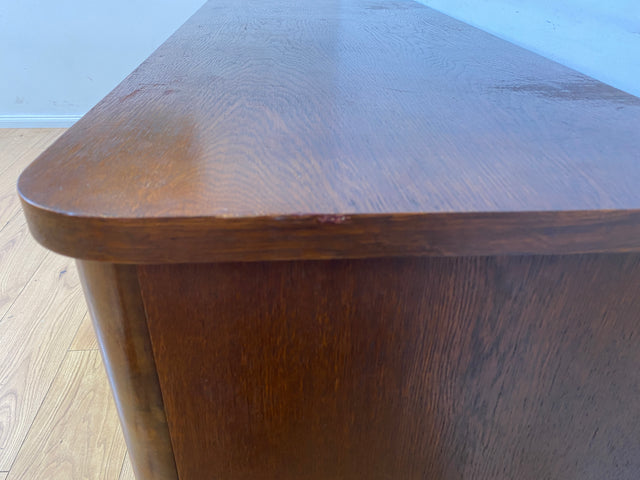 Stilvolle und gut erhaltene 50er Jahre Barkommode mit Schiebetüren & Originalgläsern I Barschrank Barvitrine Vitrine Bar Kommode Sideboard Mid-Century Vintage 60er I