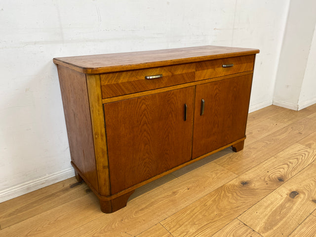 Formschöne 50er Jahre Kommode aus vollem Holz in Eiche mit Schublade I Sideboard Schrank Anrichte Wäschekommode Fernsehkommode TV Bank Board Mid-Century Vintage 60er I