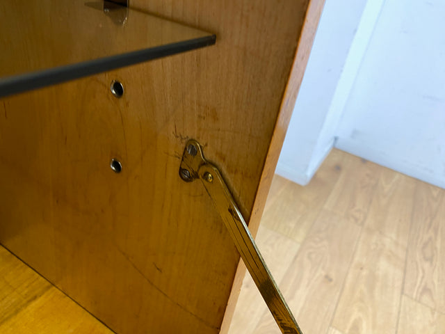Hübscher 50er Jahre Schreibschrank aus vollem Holz in Maserbirke I Schrank Sekretär Schreibtisch Schreibkommode Highboard Bücherschrank Barschrank Vintage Mid-Century 60er I