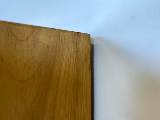 Hübscher 50er Jahre Schreibschrank aus vollem Holz in Maserbirke I Schrank Sekretär Schreibtisch Schreibkommode Highboard Bücherschrank Barschrank Vintage Mid-Century 60er I