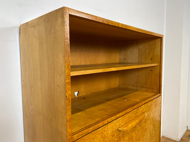 Hübscher 50er Jahre Schreibschrank aus vollem Holz in Maserbirke I Schrank Sekretär Schreibtisch Schreibkommode Highboard Bücherschrank Barschrank Vintage Mid-Century 60er I