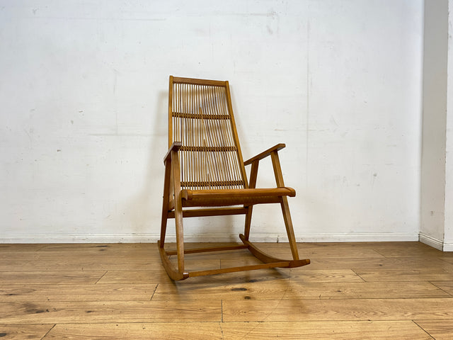 Formschöner und gut erhaltener 60er Jahre Designer Schaukelstuhl von Selman Selmanagic für VEB Hellerau I Stuhl Sessel Lesesessel Rocking Chair Mid-Century DDR Vintage I