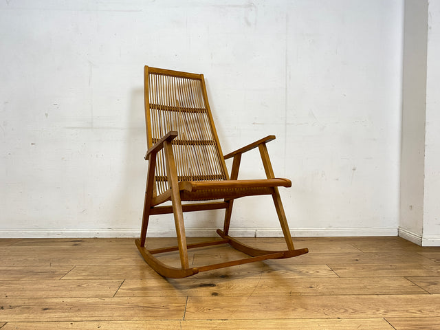 Formschöner und gut erhaltener 60er Jahre Designer Schaukelstuhl von Selman Selmanagic für VEB Hellerau I Stuhl Sessel Lesesessel Rocking Chair Mid-Century DDR Vintage I