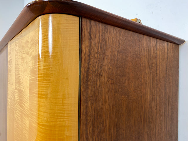 Besonders schöner großer 60er Jahre Kleiderschrank Dominia von VEB Heidenau I Schrank Schlafzimmerschrank Wardrobe Wäscheschrank Rockabilly Mid-Century Vintage Retro 50er I