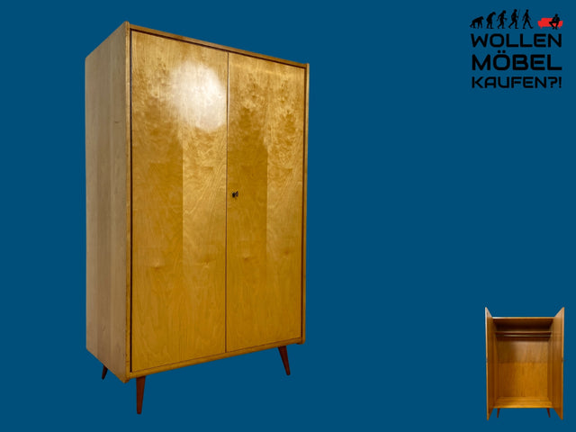 Sehr schöner heller 60er Jahre Kleiderschrank mit Kleiderstange und konischen Füßen I Schrank Schlafzimmerschrank Wardrobe Garderobenschrank Vintage Mid-Century Retro I