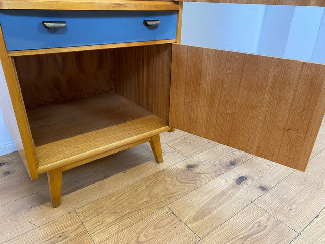 60er Jahre Schrank mit Spiegel, Schublade und Messinggriffen I Schrank Kleiderschrank Spiegelschrank Flurschrank Garderobe Barschrank Mid-Century Vintage 50er I