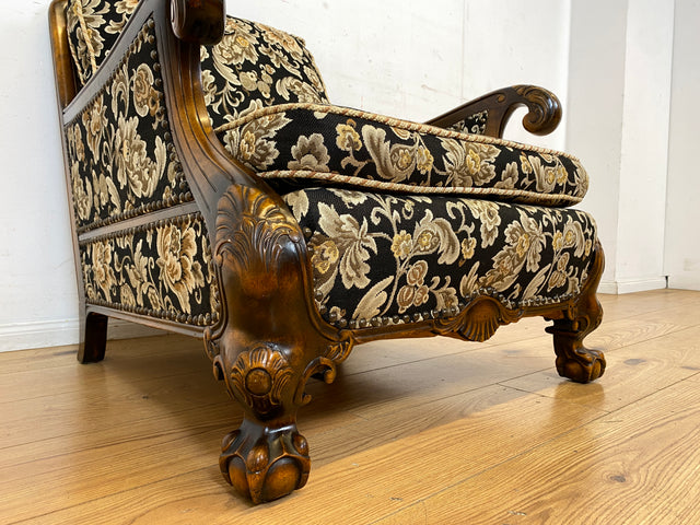 Wunderschöner und äußerst gemütlicher handverzierter 60er Jahre Sessel im antiken Stil mit hochwertigem floralem Bezug I Salonsessel Lesesessel Blumensessel Barock Vintage I