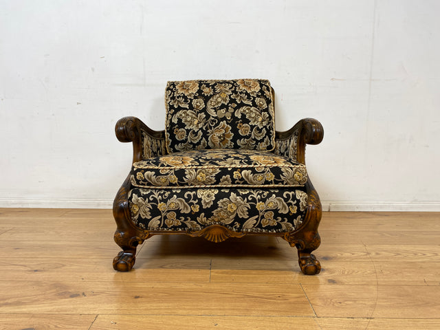 Wunderschöner und äußerst gemütlicher handverzierter 60er Jahre Sessel im antiken Stil mit hochwertigem floralem Bezug I Salonsessel Lesesessel Blumensessel Barock Vintage I