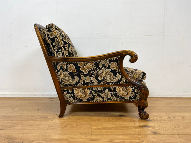 Wunderschöner und äußerst gemütlicher handverzierter 60er Jahre Sessel im antiken Stil mit hochwertigem floralem Bezug I Salonsessel Lesesessel Blumensessel Barock Vintage I