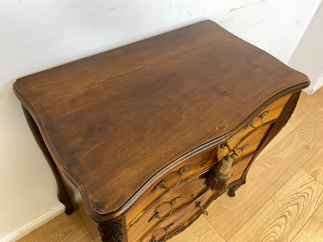 Elegante und hochwertige 60er Jahre Stilmöbel Kommode I Vollholz I mit Schubladen und Messinggriffen I Schrank Schubladenkommode Wäschekommode Barock Rokoko Vintage