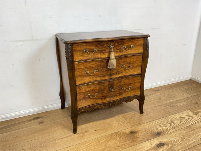 Elegante und hochwertige 60er Jahre Stilmöbel Kommode I Vollholz I mit Schubladen und Messinggriffen I Schrank Schubladenkommode Wäschekommode Barock Rokoko Vintage