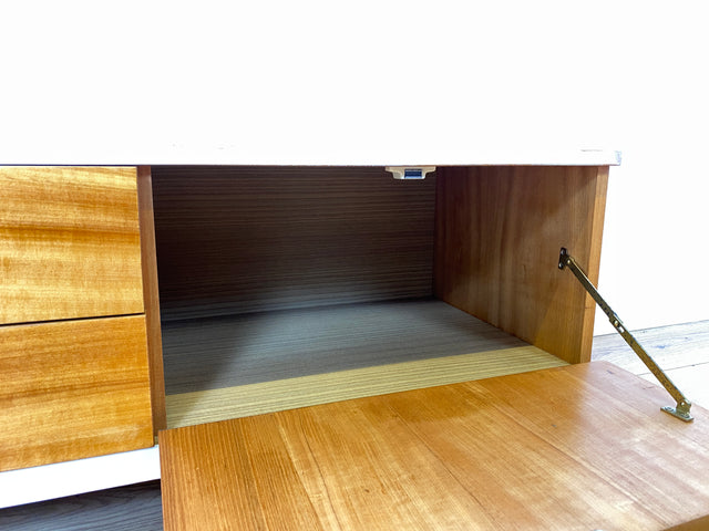 Hübsches 70er Jahre Lowboard mit Schubladen und Klappe, auf neuen Hairpin Füßen I Kommode Sideboard Wäschekommode Flurkommode TV Bank Board Fernsehkommode Retro Vintage I