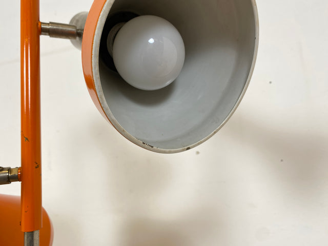 Kultige 70er Jahre Space Age Stehlampe in grandiosem Orange und Chrom mit zwei verstellb. Leuchten I Stehleuchte Lampe Leselampe Licht Pop Art Retro Vintage Mid-Century 60er I