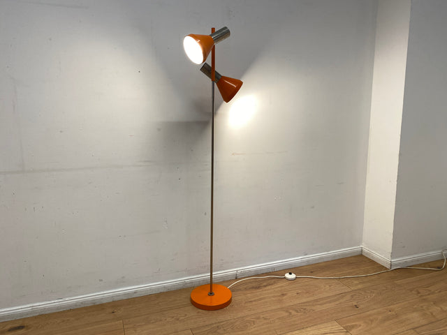 Kultige 70er Jahre Space Age Stehlampe in grandiosem Orange und Chrom mit zwei verstellb. Leuchten I Stehleuchte Lampe Leselampe Licht Pop Art Retro Vintage Mid-Century 60er I