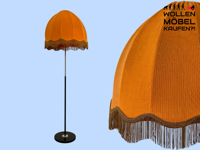 Kultige 70er Jahre Space Age Stehlampe mit formschönem orangem Lampenschirm und schwarzem Lampenfuß aus Metall I Stehleuchte Lampe Leuchte Vintage Retro Mid-Century 60er I