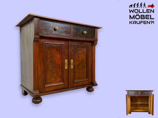 WMK I Schöne und gut erhaltene antike Kommode aus vollem Holz mit Schubladen und Messingbeschlag I Schrank Anrichte Buffet Sideboard Flurkommode Schuhschrank Gründerzeit Vintage I Berlin Ulm Osnabrück