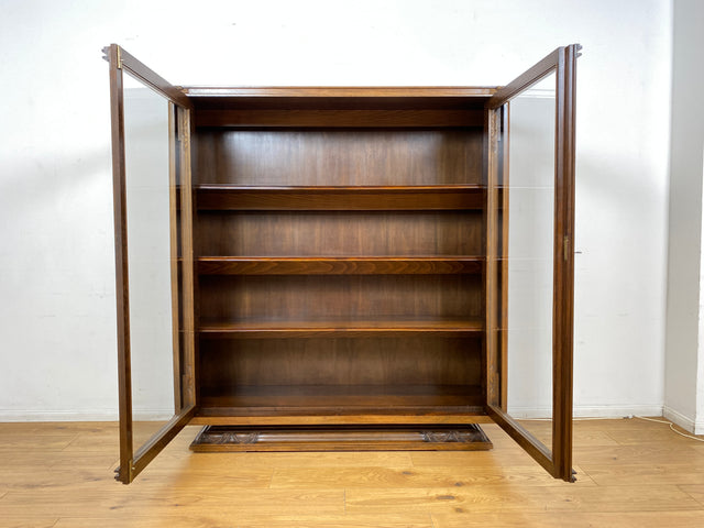 Besonders schöne handverzierte antike Vitrine aus vollem Holz mit Beleuchtung I Glasvitrine Büchervitrine Wohnzimmerschrank Geschirrschrank Highboard Art Deco Vintage I